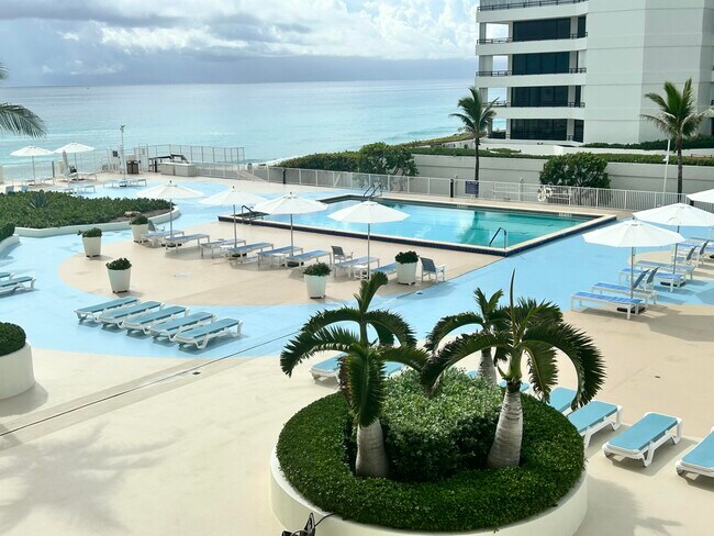 Building Photo - 3546 S Ocean Blvd
