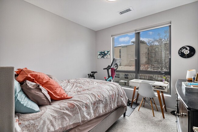 Building Photo - Coming Soon: One-Bedroom, One-Bath Condo i...