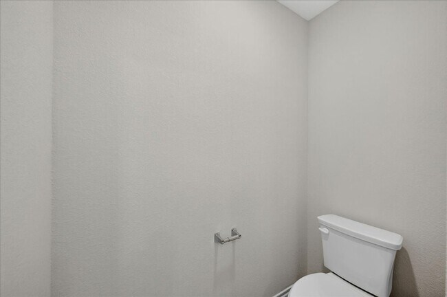 Building Photo - 728 Orchid Wy