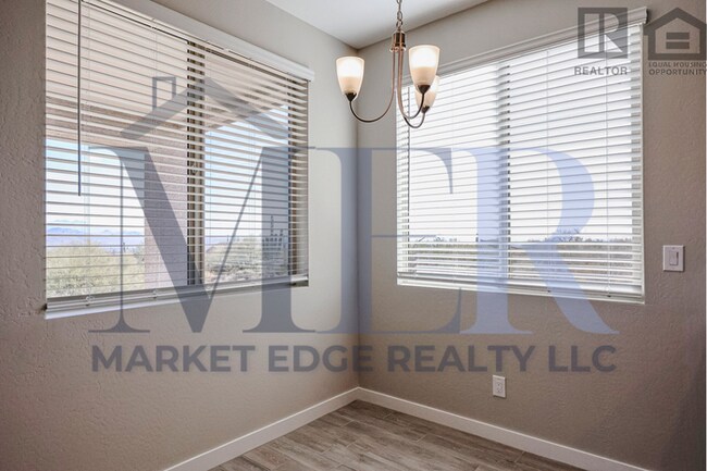 Building Photo - 3bed/2bath Home in North Scottsdale! Ready...