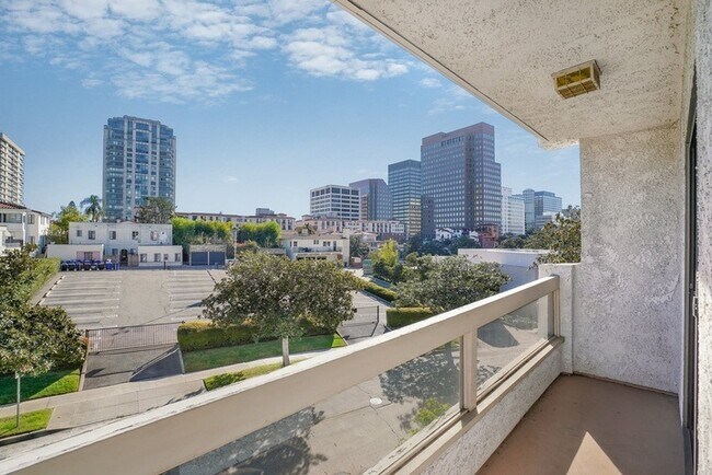 Floorplan - The Hilgard