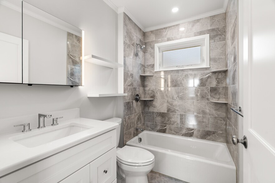 Building Photo - 46 Winter St