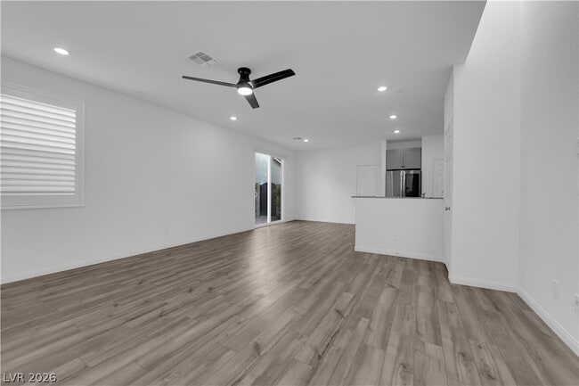 Building Photo - 3762 Trancoso Ave