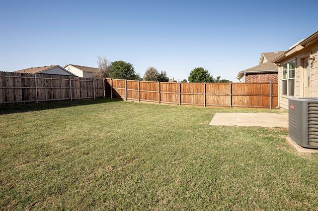 Building Photo - 8924 King Ranch Dr