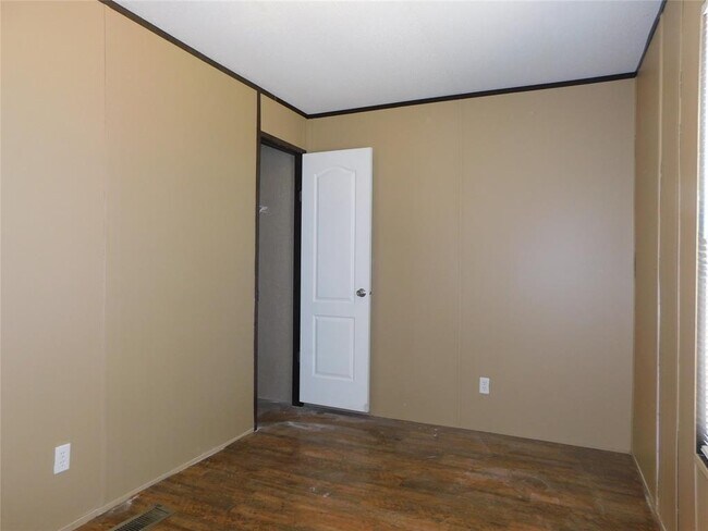 Building Photo - 201 FM 972