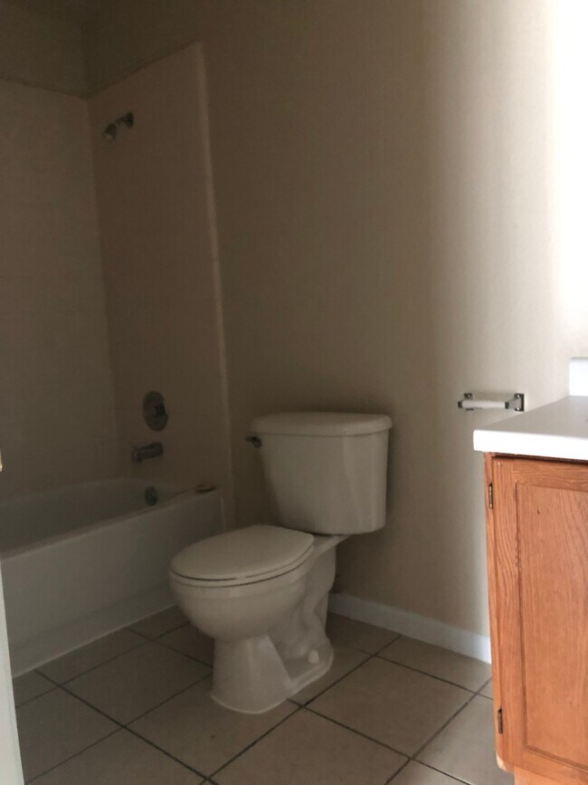 home to 7547 Windsor Oaks! 7547 Windsor Oaks San Antonio TX 78239 Apartment Finder