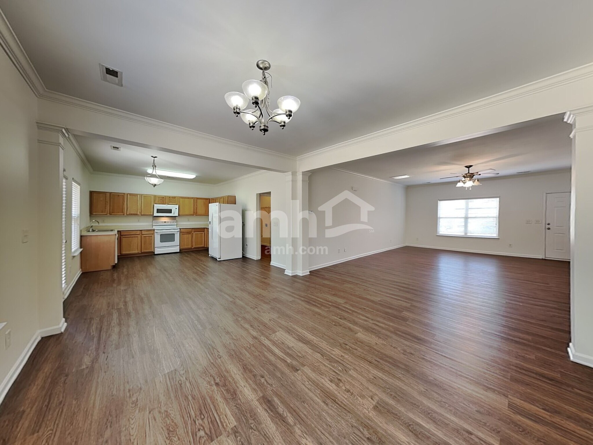 Building Photo - 201 Flanders Dr