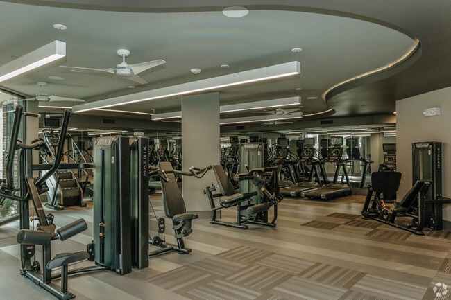 Building Photo - Downtown High-Rise Living – 1 Month Free +...