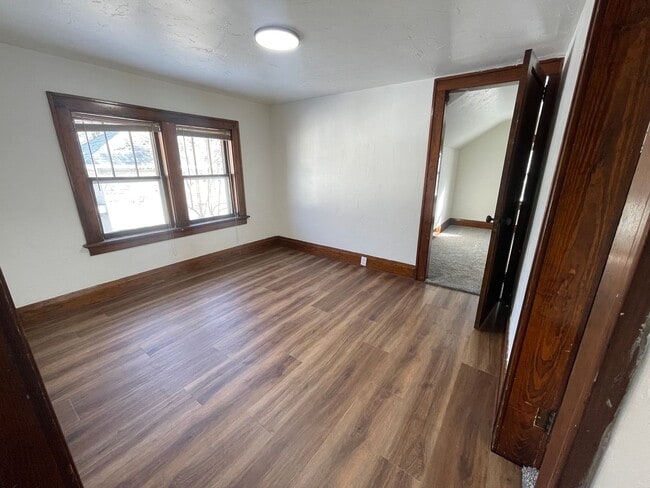 Building Photo - Click the “Apply Now” button or email wapmrentals@gmail.com for a prompt response.