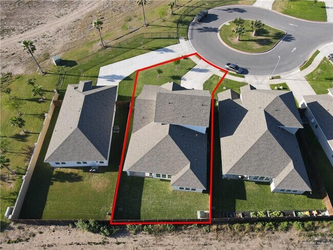 Building Photo - 25 Belle Ct