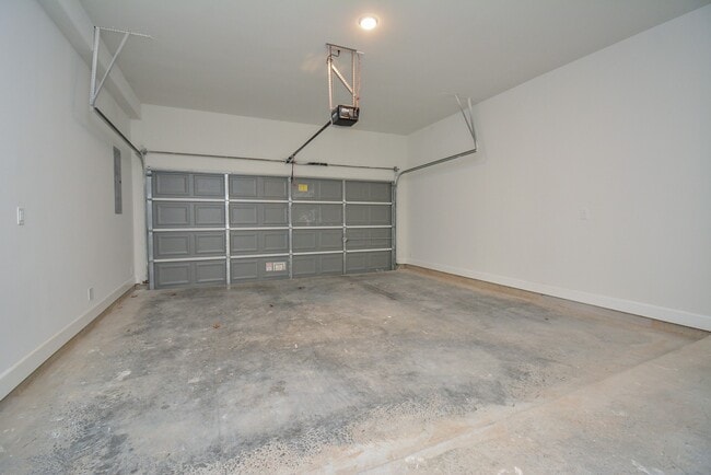 Building Photo - 1847 Sul Ross St