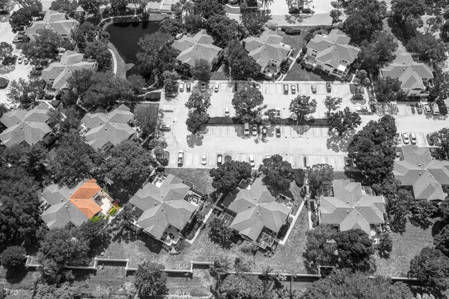 Building Photo - 8129 Sedgewick Ct