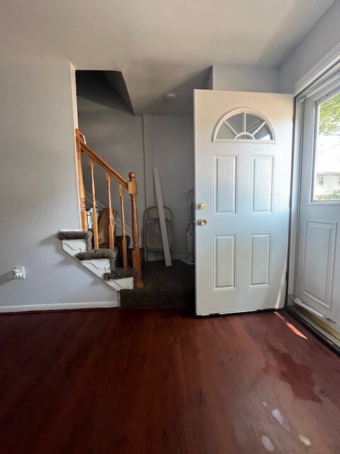 Building Photo - 3 bedroom 1.5 Bathroom