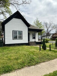 Building Photo - Questions please contact Joshua LaFever 50...