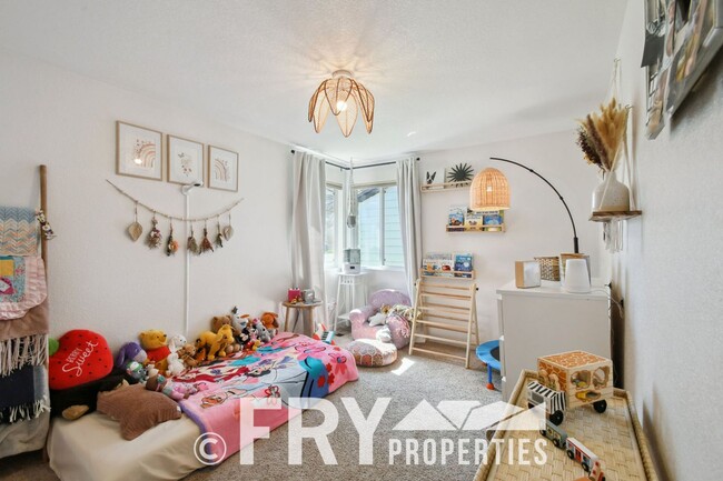 Building Photo - Updated Chaffee Park Home - Minutes from LoHi