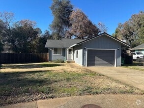 Building Photo - Move-in Special $200 off first months rent!