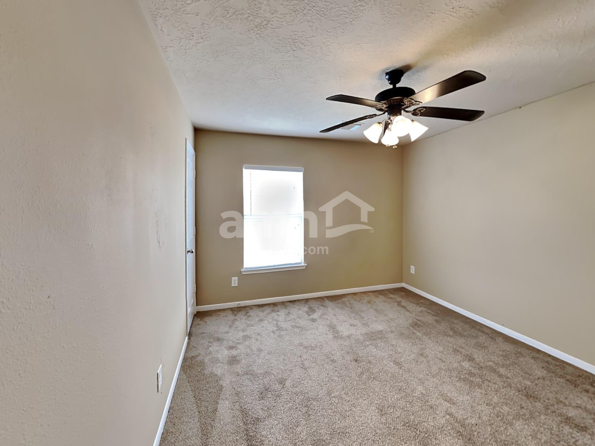 Building Photo - 19002 Bressingham Dr