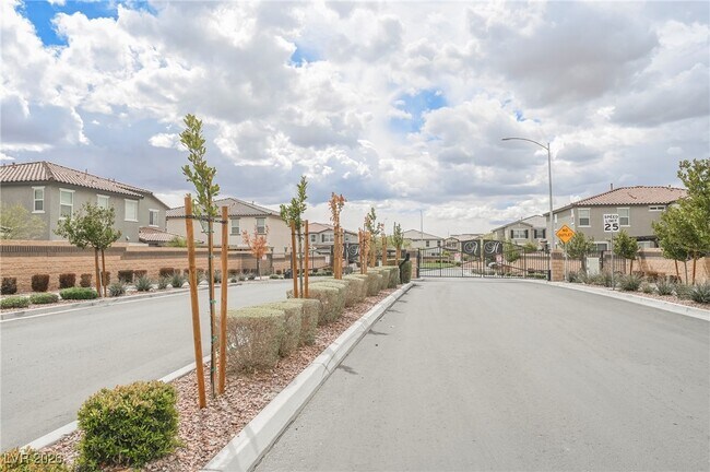 Building Photo - 6679 Velletri St.