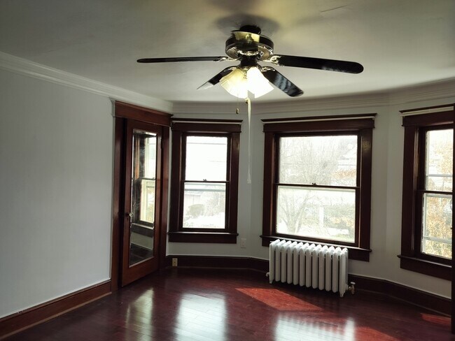 Building Photo - 255 Stockton St