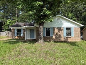 Building Photo - 782 Hale Rd