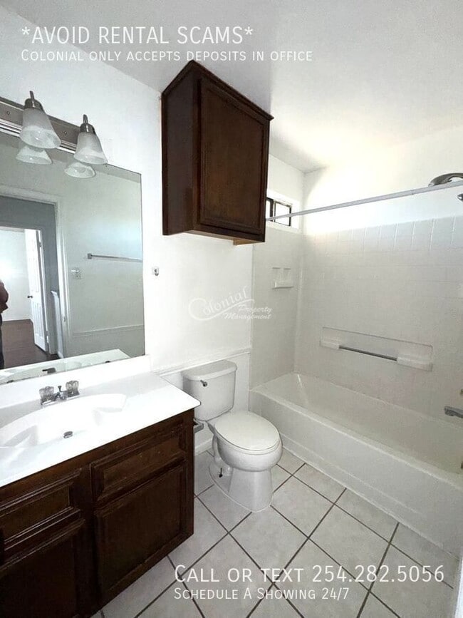 Building Photo - 216 Appaloosa Dr