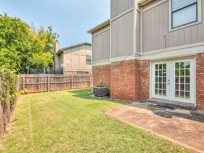 Building Photo - 6101 Gaelic Glen Dr