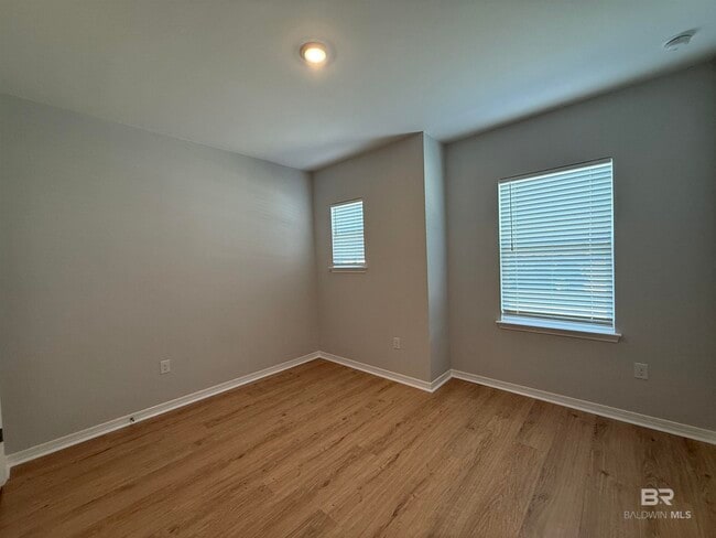 Building Photo - 23903 Dominus Dr