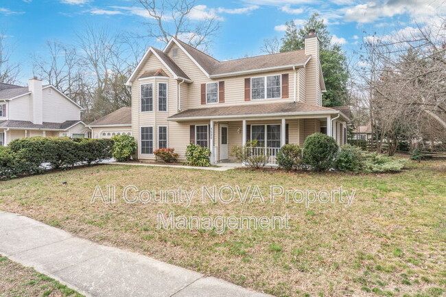 Building Photo - 3528 Pine Cone Cir