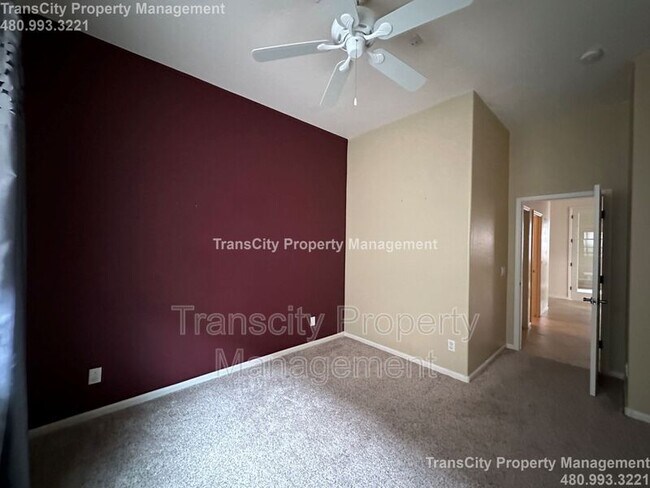 Building Photo - 26811 N 64th Ave