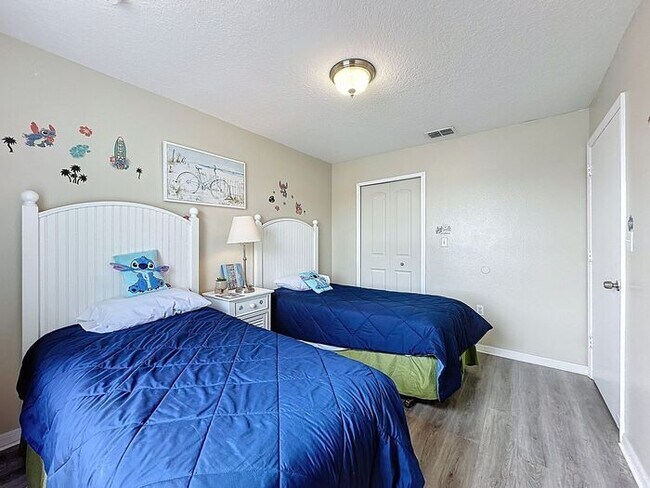 Building Photo - Condo at Villas at Island Club, Kissimmee