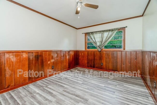 Building Photo - 1703 Pecos St