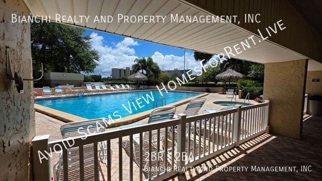 Building Photo - 2618 Cove Cay Dr