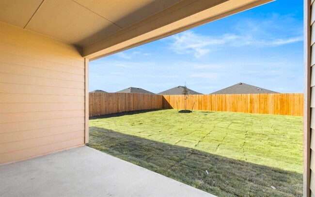 Building Photo - 3204 Ridge Pl