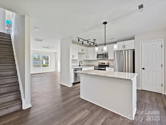 Building Photo - 3201 Decapolis Dr