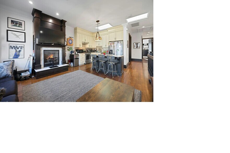 Building Photo - 145 Webster Ave