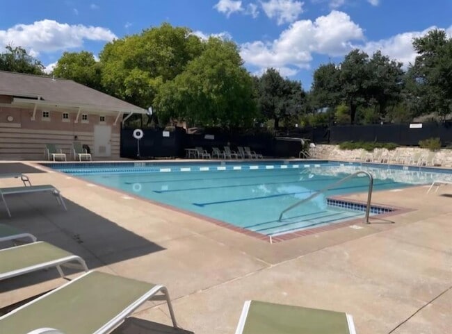 Building Photo - 13500 Oregon Flat Trail