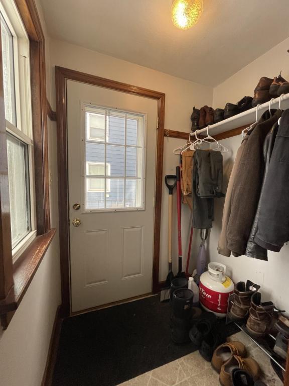 Building Photo - 1323 N 21st St