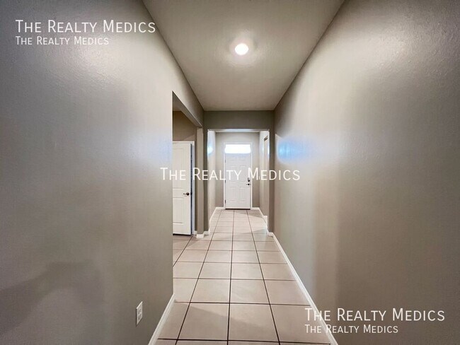 Building Photo - 8053 Penrose Pl