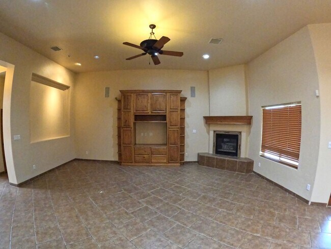 Building Photo - 2491 Pagosa Hills Ave