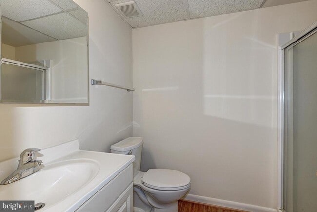 Building Photo - 1502 Farsta Ct