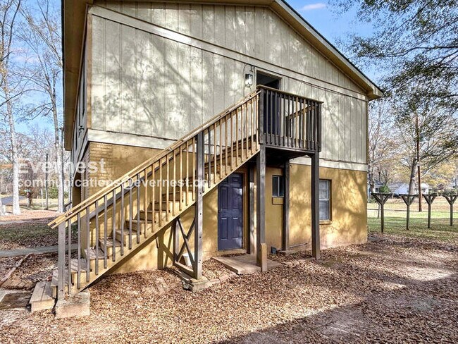 Building Photo - 431 Annie St