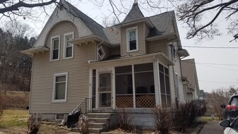 Building Photo - 1721 7th St