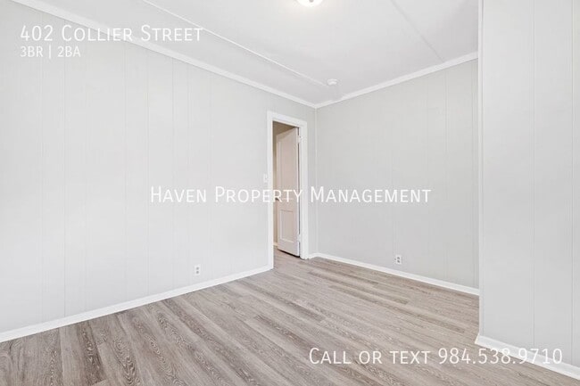 Building Photo - 402 Collier St