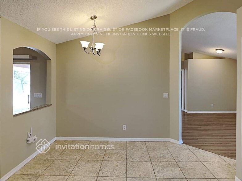 Building Photo - 1112 Juno Pl