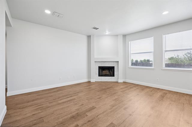 Building Photo - 2720 Winterberry Ln