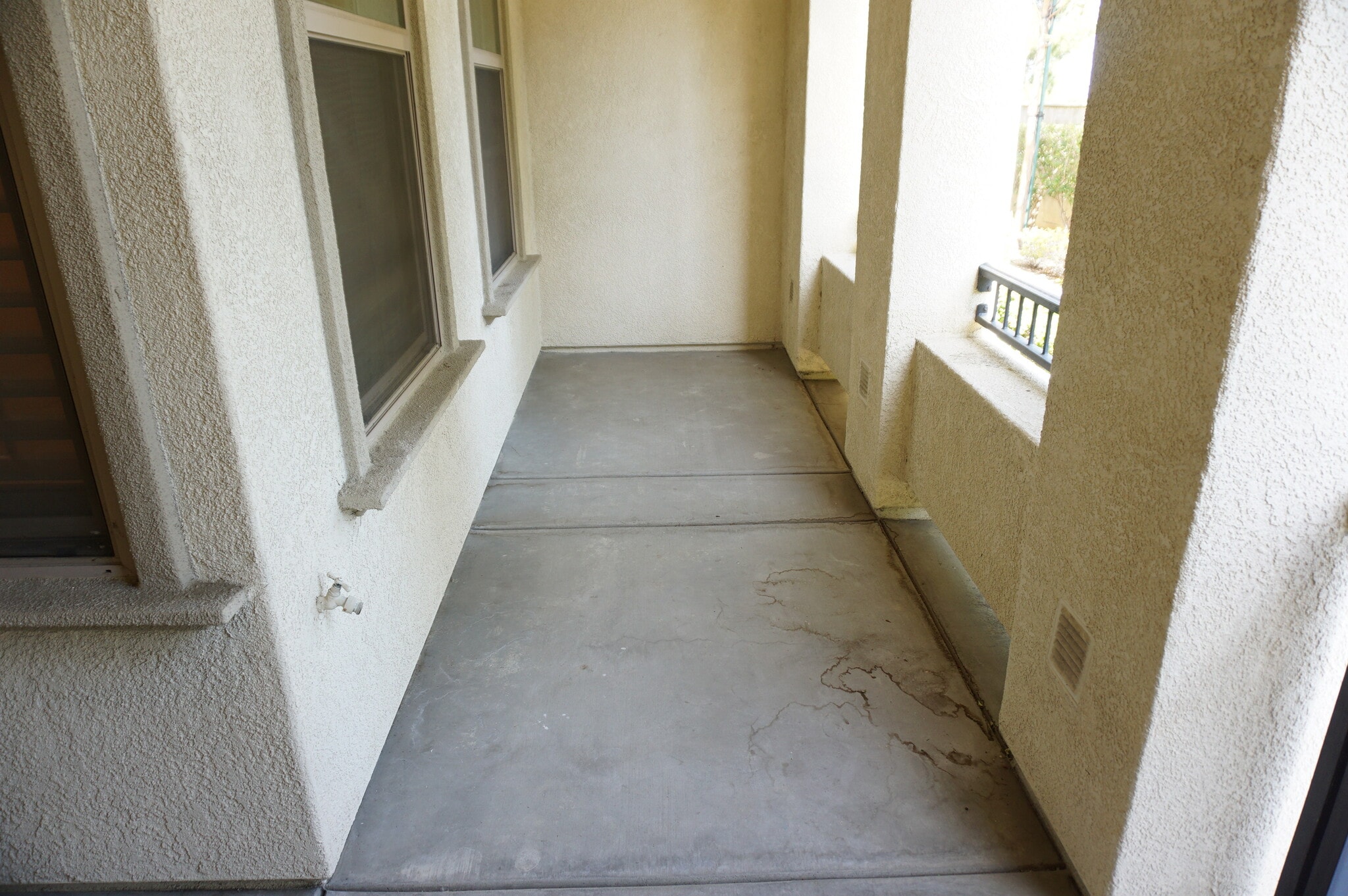 Building Photo - 20406 Paseo Cresta