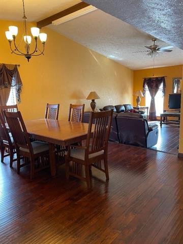 Building Photo - 490 Clear Creek Ln