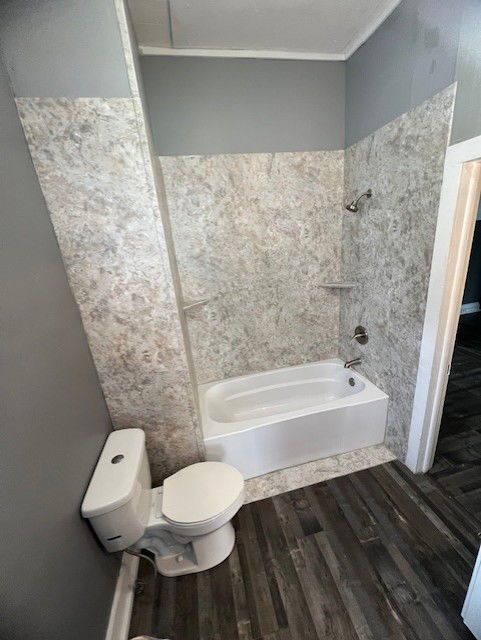 Building Photo - 226 E High St