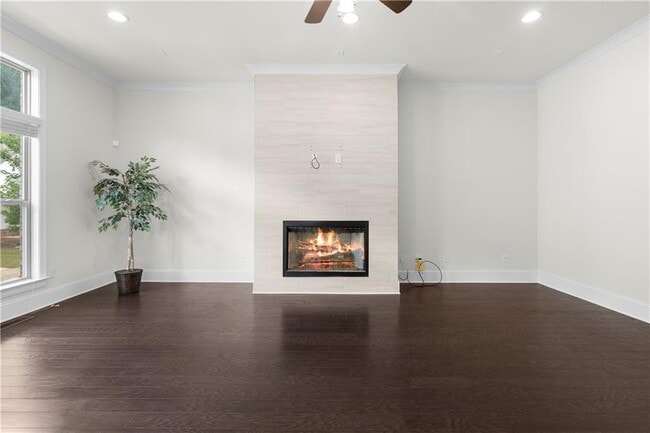 Building Photo - 596 Alexander Hills