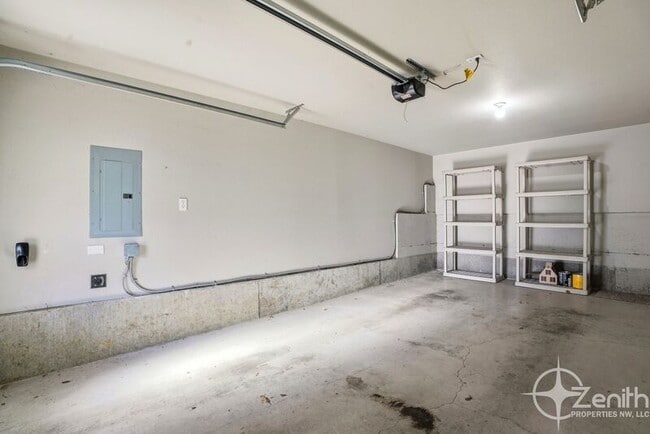 Building Photo - 3906 Nicholson Rd